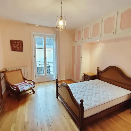 Apartment Des Capucins
