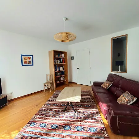 Apartment Des Capucins